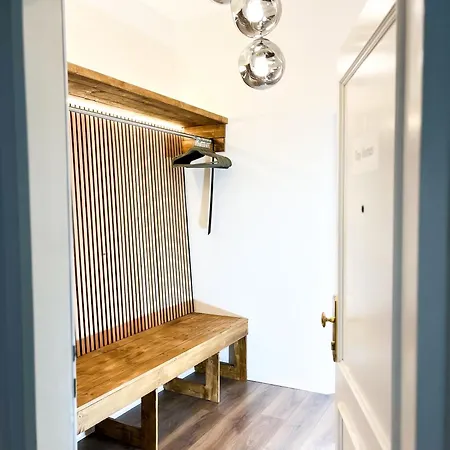 Lidmansky 3 - Tinyhomes Klagenfurt * Klagenfurt am Woerthersee